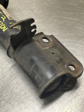 Load image into Gallery viewer, STRUT Range Rover 2003 03 2004 04 2005 05 Front Right - NW173980
