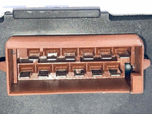 Load image into Gallery viewer, CRUISE CONTROL COMPUTER Audi A4 A6 A8 Passat 96 - 01 02 - NW28214
