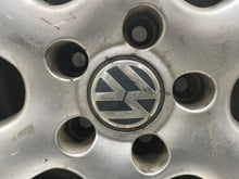 Load image into Gallery viewer, Wheel Rim Volkswagen Rabbit 2009 - NW201676
