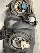 Load image into Gallery viewer, HEADLIGHT LAMP ASSEMBLY Honda Civic 2004 04 2005 05 Left - NW102939
