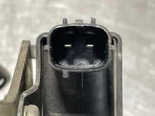Load image into Gallery viewer, THROTTLE BODY Honda Civic EL 2001 01 2002 02 03 04 05 - NW178080
