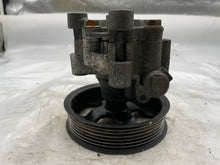 Load image into Gallery viewer, POWER STEERING PUMP Toyota RAV4 RAV 4 01 02 03 04 05 - NW164150
