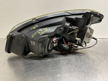 Load image into Gallery viewer, HEADLIGHT LAMP ASSEMBLY Nissan Altima 2005 05 2006 06 Right - NW102779
