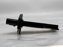 Load image into Gallery viewer, Mass Air Flow Sensor Meter MAF Crown Victoria E150 Van E250 04-14 - NW4652

