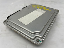 Load image into Gallery viewer, ECU ECM COMPUTER Volkswagen 2004 04 Auto 2.0L - NW62667
