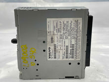Load image into Gallery viewer, Radio Volvo C30 C70 S40 V50 2009 09 2010 10 2011 11 2012 12 2013 13 Am Fm CD - NW140304
