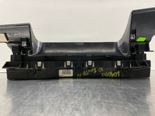 Load image into Gallery viewer, SPEEDOMETER CLUSTER Volkswagen Routan 2009 09 2010 10 - NW162253
