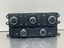 Load image into Gallery viewer, FRONT TEMPERATURE CONTROLS Routan 2009 09 2010 10 2011 11 - NW101624
