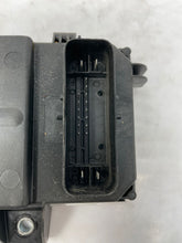 Load image into Gallery viewer, FUEL PUMP CONTROL MODULE COMPUTER Lacrosse Verano Camaro 11-13 - NW27169
