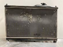 Load image into Gallery viewer, RADIATOR Honda S2000 00 01 02 03 04 05 - NW132253

