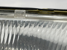 Load image into Gallery viewer, Park Lamp Light Cadillac Deville 2004 - NW81250
