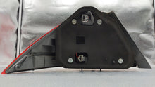 Load image into Gallery viewer, TAIL LIGHT LAMP ASSEMBLY Honda Accord 2006 06 2007 07 Right - NW181145
