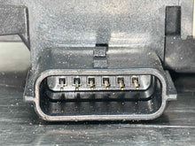 Load image into Gallery viewer, THROTTLE BODY Malibu Allure HHR 2008 08 2009 09 2010 10 - NW177573

