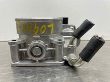 Load image into Gallery viewer, THROTTLE BODY Malibu Allure HHR 2008 08 2009 09 2010 10 - NW177573
