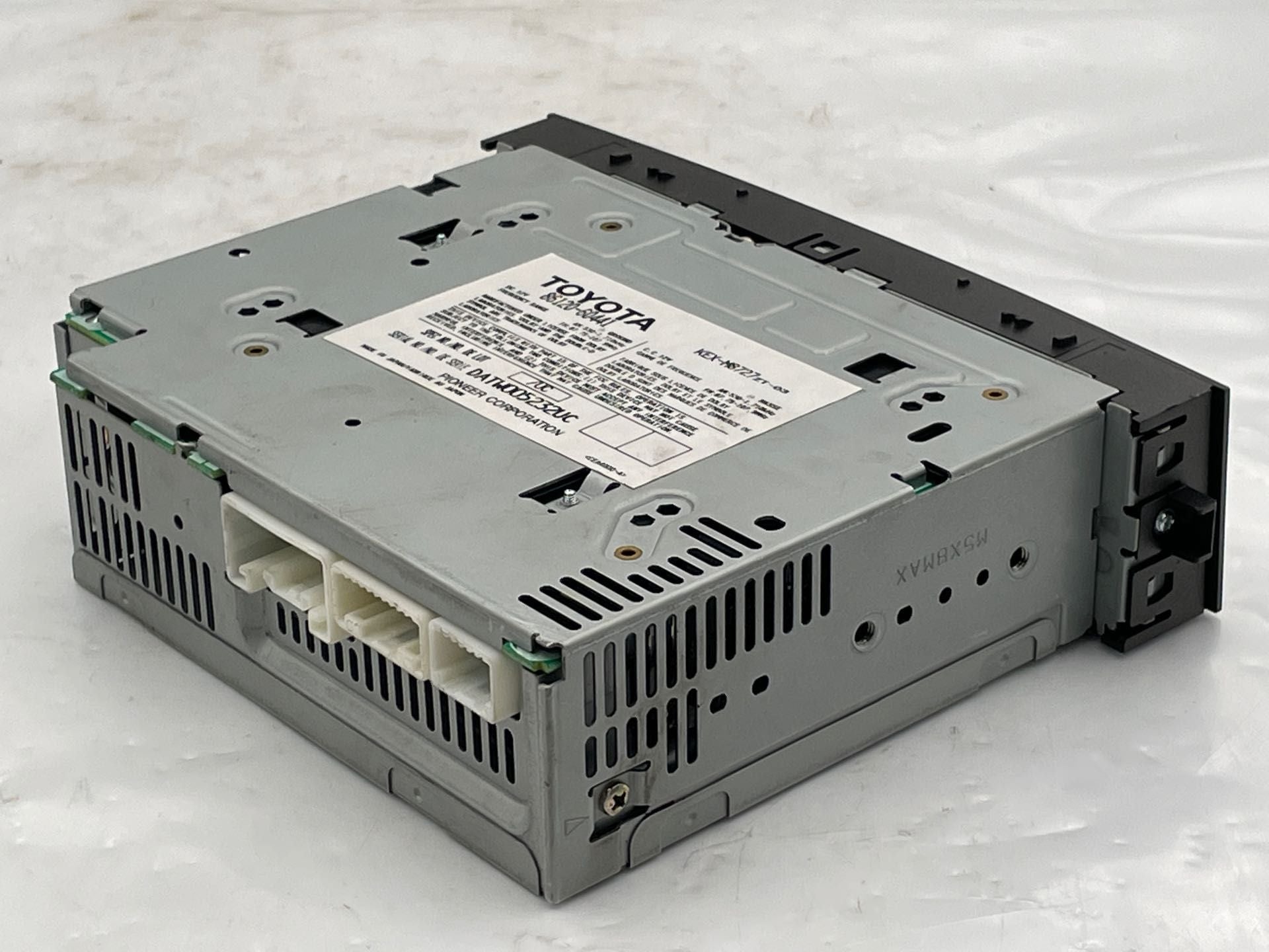 Radio LEXUS GX470 2004 - NW138243 – Tom's Foreign Auto Parts