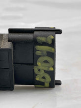Load image into Gallery viewer, Mass Air Flow Sensor Meter MAF Santa Fe Sorento 2010-2015 - NW5049
