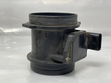 Load image into Gallery viewer, Mass Air Flow Sensor Meter MAF A4 A6 Allroad S4 2001-2006 - NW4734
