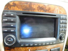 Load image into Gallery viewer, CD Changer Mercedes S430 S500 S600 S55 2003 03 - NW139091
