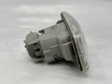 Load image into Gallery viewer, SIDE MARKER LAMP LIGHT M35 M45 2006 06 2007 07 Fender Mounted - NW82587
