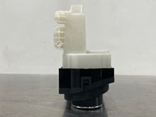 Load image into Gallery viewer, TEMPERATURE CONTROLS Nissan Altima 2007 07 2008 08 2009 09 - NW100040
