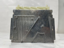 Load image into Gallery viewer, TRANSMISSION COMPUTER Volvo S60 V70 XC90 05 06 07 - NW39105
