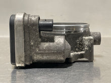Load image into Gallery viewer, THROTTLE BODY BMW 745I 545I X5 2002 02 03 04 05 06 - NW177896
