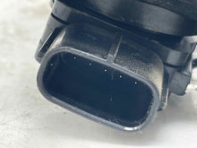 Load image into Gallery viewer, Mass Air Flow Sensor Meter MAF Volvo S60 XC60 13 14 15 - NW5738
