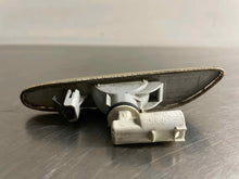 Load image into Gallery viewer, [INVENTORYCAR_YEAR_MAKE_MODEL] SIDE MARKER LAMP LIGHT Fender Mounted Left - NW274553
