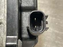 Load image into Gallery viewer, THROTTLE BODY LS430 SC430 GS430 01 02 03 04 05 - NW178253
