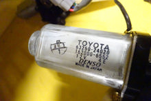 Load image into Gallery viewer, CONVERTIBLE TOP MOTOR SC430 02 03 04 05 06 07 08 09 10 Right - NW50155
