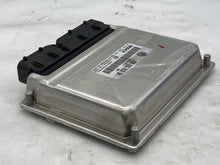 Load image into Gallery viewer, ECU ECM COMPUTER Passat 2004 04 1.8L - NW62813
