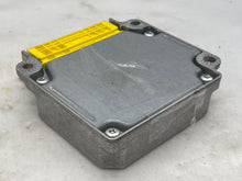 Load image into Gallery viewer, AIR BAG COMPUTER VW Passat 2002 02 2003 03 04 05 - NW38790
