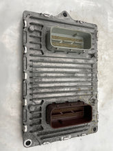 Load image into Gallery viewer, ECU ECM COMPUTER Dodge Avenger Mercedes-Benz 200 2013 13 - NW58018
