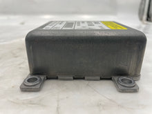 Load image into Gallery viewer, AIR BAG COMPUTER SAAB 900 1995 96 97 98 - NW37558
