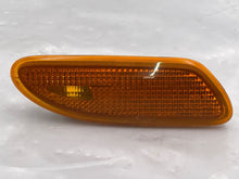Load image into Gallery viewer, [INVENTORYCAR_YEAR_MAKE_MODEL] SIDE MARKER LAMP LIGHT Bumper Mounted Right - NW83008
