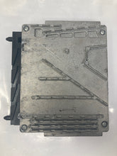 Load image into Gallery viewer, ECU ECM COMPUTER Volvo S60 V70 S80 XC90 2002 02 03 - 04 - NW63025
