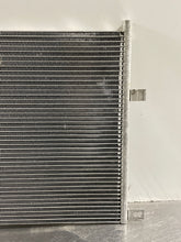 Load image into Gallery viewer, AC CONDENSER 320i 325i 330i 328i M3 99 00 01 - 05 06 - NW412958
