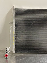 Load image into Gallery viewer, AC CONDENSER 320i 325i 330i 328i M3 99 00 01 - 05 06 - NW412958
