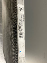 Load image into Gallery viewer, AC CONDENSER 320i 325i 330i 328i M3 99 00 01 - 05 06 - NW412958
