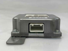 Load image into Gallery viewer, TRANSFER CASE CONTROL MODULE COMPUTER Infiniti EX35 08 09 10 - NW31152
