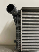 Load image into Gallery viewer, INTERCOOLER Tiguan CC Passat 2006 06 2007 07 08 09 10 - NW106415
