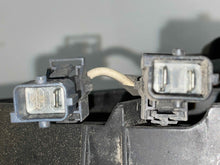 Load image into Gallery viewer, RADIATOR FAN ASSEMBLY 9-3 1999 99 2000 00 2001 01 02 03 - NW64459
