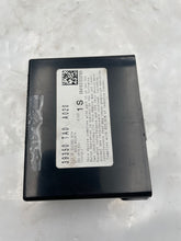Load image into Gallery viewer, SUSPENSION CONTROL MODULE COMPUTER Accord 08 09 10 11 12 - NW32492
