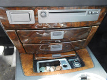 Load image into Gallery viewer, CD Changer BMW 760i 745i 2003 03 2004 04 2005 05 - NW136721
