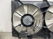 Load image into Gallery viewer, RADIATOR FAN ASSEMBLY Mazda Cx-7 2010 10 2011 11 2012 12 - NW64229
