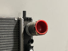 Load image into Gallery viewer, RADIATOR Sebring Avenger Caliber Compass Patriot 200 07-17 AT - NW131723
