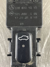 Load image into Gallery viewer, DRIVERS MASTER WINDOW SWITCH Mercedes S430 S500 S600 S55 2000 00 01 02 - NW57316

