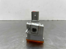 Load image into Gallery viewer, SIDE MARKER LAMP LIGHT Ford Fusion 10 11 12 Bumper Mounted Right - NW81464
