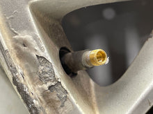 Load image into Gallery viewer, WHEEL Volvo S60 V70 2004 04 2005 05 06 07 08 09 15x635 20 Spoke - NW201899
