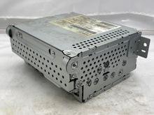 Load image into Gallery viewer, RADIO RECEIVER Land Rover LR2 2008 08 2009 09 2010 10 2011 11 2012 12 - NW137876
